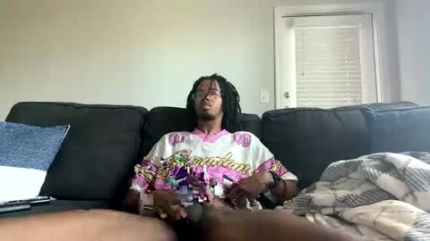 Snapshot of skinnybbc5 chatting on 09/28/25, 08:03 skinnybbc5 online show from 09/28/25, 08:03