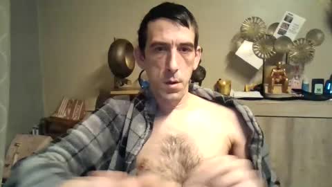 Snapshot of skinnybigcock2 chatting on 01/25/25, 06:55 SkinnyBigCock2 online show from 01/25/25, 06:55