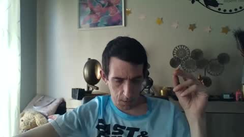 Snapshot of skinnybigcock2 chatting on 02/23/25, 01:21 SkinnyBigCock2 online show from 02/23/25, 01:21