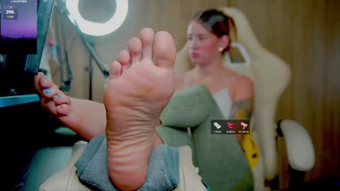 GoddessSkinny online show from 01/19/25, 12:28