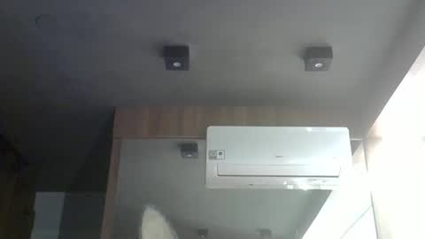 Snapshot of skinnykittencam chatting on 04/20/26, 11:39 skinnykittencam online show from 04/20/26, 11:39