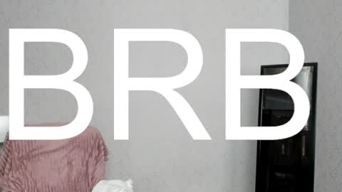 Snapshot of skinnyladyy chatting on 02/09/25, 05:08 Skinnyladyy online show from 02/09/25, 05:08