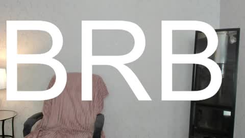 Snapshot of skinnyladyy chatting on 03/10/25, 05:22 Skinnyladyy online show from 03/10/25, 05:22