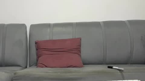 Snapshot of skinnylatin69 chatting on 01/21/25, 05:16 skinnylatin69 online show from 01/21/25, 05:16