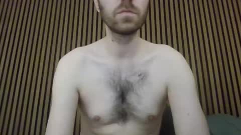 Snapshot of skinnytomdickinson chatting on 02/18/26, 07:15 skinnytomdickinson online show from 02/18/26, 07:15