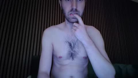 Snapshot of skinnytomdickinson chatting on 04/04/26, 06:49 skinnytomdickinson online show from 04/04/26, 06:49