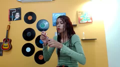 VERUS online show from 09/28/25, 06:57