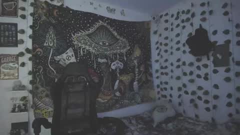 Snapshot of skiny_dann chatting on 04/20/26, 02:47 skiny_dann online show from 04/20/26, 02:47