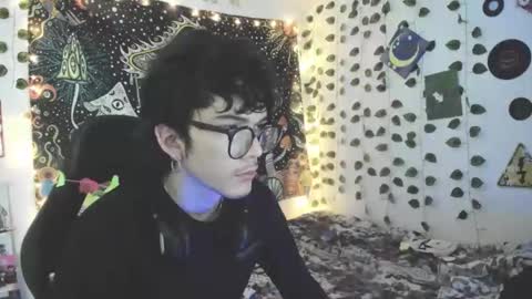 Snapshot of skiny_dann chatting on 05/26/26, 03:46 skiny_dann online show from 05/26/26, 03:46