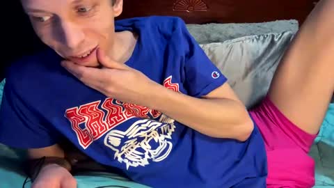 Snapshot of skittles933 chatting on 03/11/25, 11:23 Skittles online show from 03/11/25, 11:23