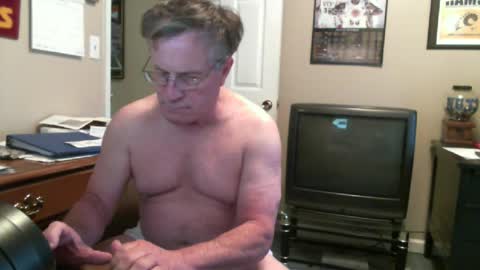 Snapshot of skn1960e chatting on 07/16/26, 03:40 skn1960e online show from 07/16/26, 03:40