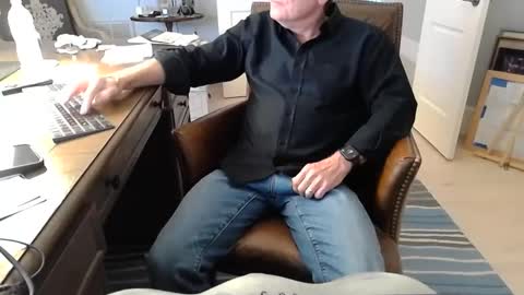 skr235 online show from 02/20/25, 10:48