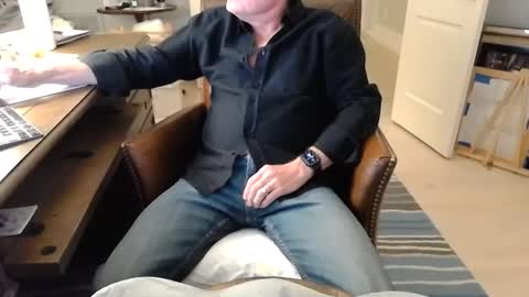 skr235 online show from 02/27/25, 02:32