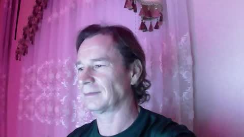 Snapshot of sksenz7308 chatting on 12/21/25, 04:58 sksenz7308 online show from 12/21/25, 04:58