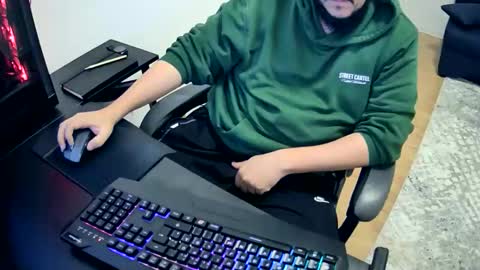 Snapshot of skullcandyyyy chatting on 04/08/26, 06:52 skullcandyyyy online show from 04/08/26, 06:52