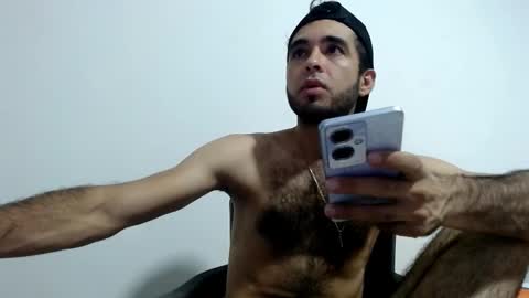 Noah Mood online show from 11/02/25, 05:43