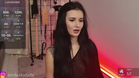 Eliza online show from 10/06/25, 10:51