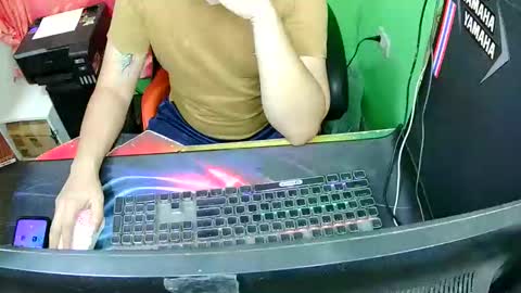 Snapshot of sky1441 chatting on 03/19/26, 08:51 sky1441 online show from 03/19/26, 08:51