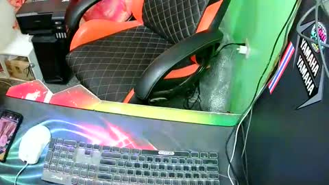 Snapshot of sky1441 chatting on 04/08/26, 10:59 sky1441 online show from 04/08/26, 10:59