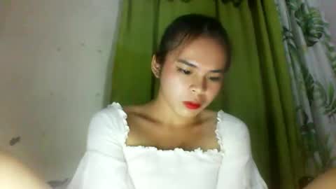 Snapshot of sky_andrea chatting on 10/22/25, 08:30 Mj online show from 10/22/25, 08:30