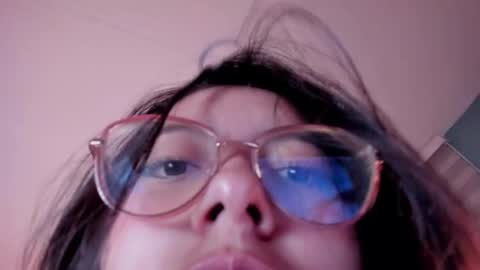 Snapshot of sky_blue__ chatting on 02/10/25, 05:25 Hanna online show from 02/10/25, 05:25