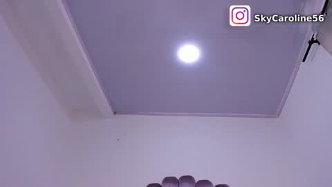 Sky Caroline online show from 12/23/24, 05:32