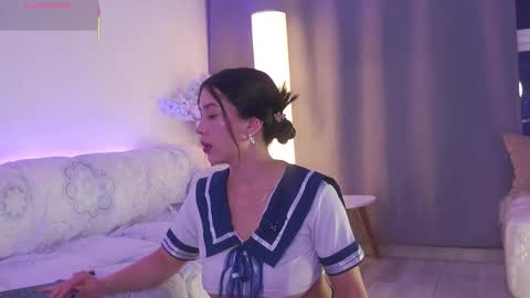 Snapshot of sky_dkt chatting on 03/08/26, 01:14 Sky online show from 03/08/26, 01:14