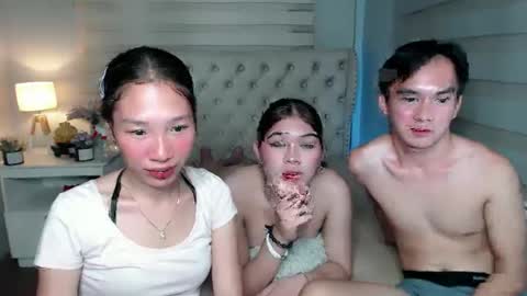    online show from 02/10/25, 01:33