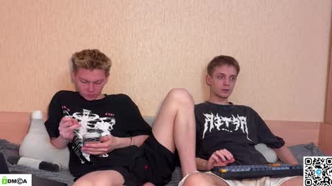 Snapshot of sky_hunter chatting on 02/24/26, 09:18 sky_hunter online show from 02/24/26, 09:18