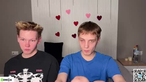 Snapshot of sky_hunter chatting on 03/08/26, 04:44 sky_hunter online show from 03/08/26, 04:44