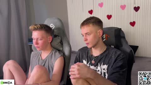 Snapshot of sky_hunter chatting on 03/30/26, 02:29 sky_hunter online show from 03/30/26, 02:29