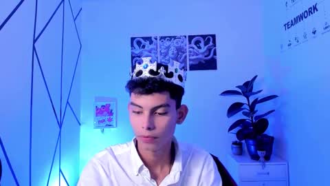 Daniel online show from 10/21/25, 03:18