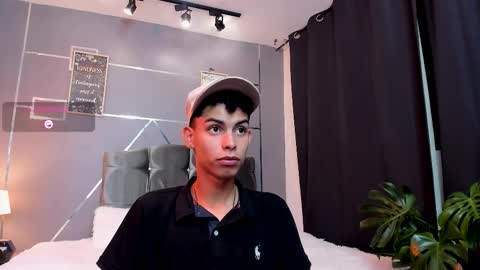 Daniel online show from 11/22/25, 03:27