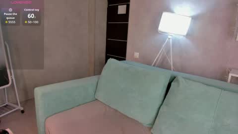 Snapshot of sky_kuper chatting on 05/25/26, 01:11 Sky online show from 05/25/26, 01:11
