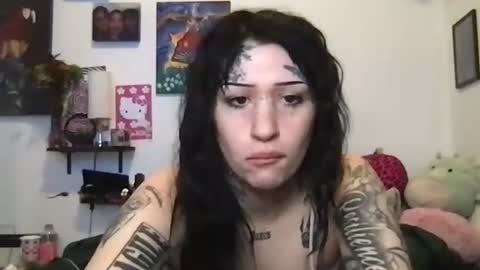 Snapshot of skybabytv chatting on 10/17/25, 12:14 skybabytv online show from 10/17/25, 12:14