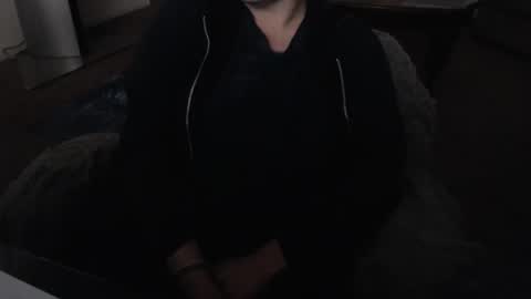 Snapshot of skyblu1 chatting on 02/15/25, 06:02 SKYLE online show from 02/15/25, 06:02