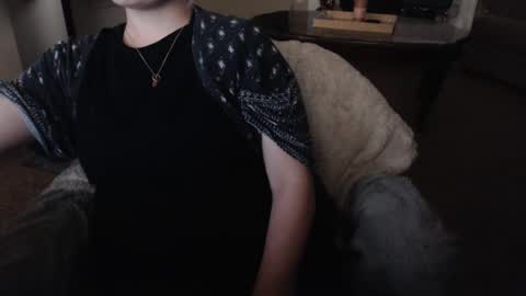 Snapshot of skyblu1 chatting on 02/16/25, 01:47 SKYLE online show from 02/16/25, 01:47