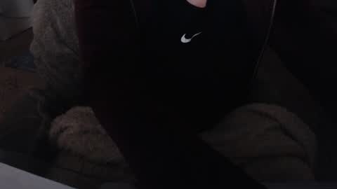 Snapshot of skyblu1 chatting on 02/22/25, 05:23 SKYLE online show from 02/22/25, 05:23