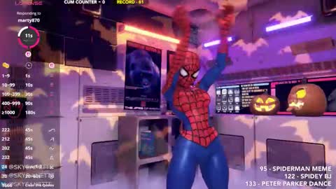 SkyeAnette online show from 10/31/25, 01:17