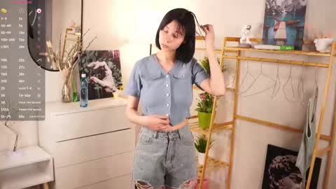 Snapshot of skyemcguire chatting on 10/15/25, 07:41 Melissa online show from 10/15/25, 07:41