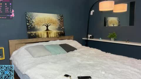 Skye online show from 10/03/25, 06:49