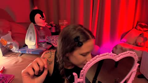    online show from 12/05/24, 10:23