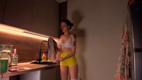    online show from 01/18/25, 08:40