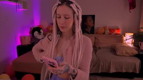    online show from 02/28/25, 01:26