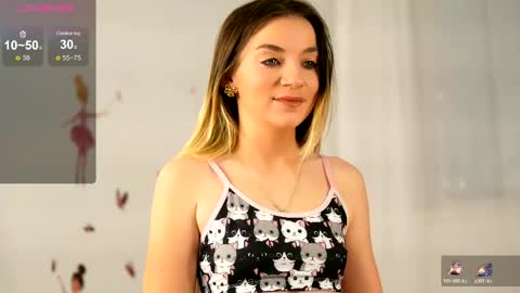 Snapshot of skyeyesluna chatting on 04/09/26, 03:28 skyeyesluna online show from 04/09/26, 03:28