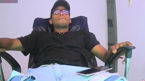 skyfall9875 online show from 01/16/26, 06:56