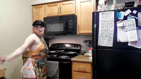 Snapshot of skyisacutie chatting on 01/22/25, 09:43 Skyisacutie online show from 01/22/25, 09:43