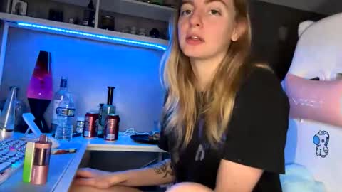 Sky  online show from 12/02/25, 04:29