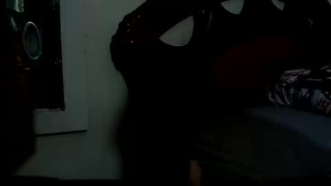 skyla online show from 09/20/25, 12:00