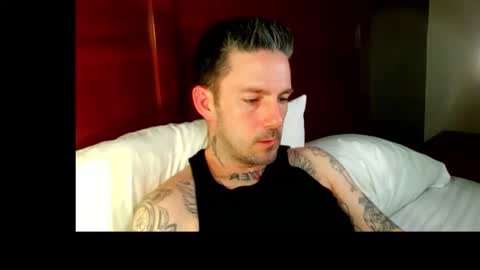 Snapshot of skylarrgrey chatting on 04/07/26, 05:52 SkylarGrey online show from 04/07/26, 05:52